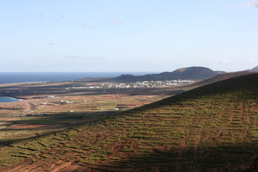 View from Lugar Diseminado Haría to Mala on Lanzarote