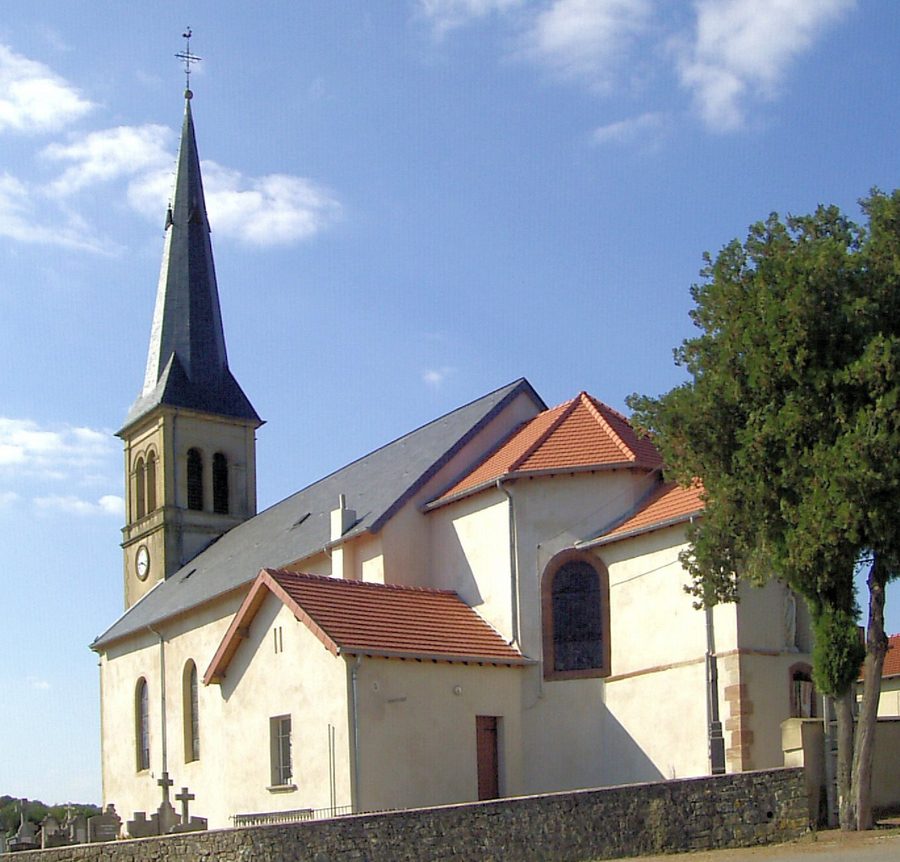 Église Saint-Martin in Chémery-les-Deux
