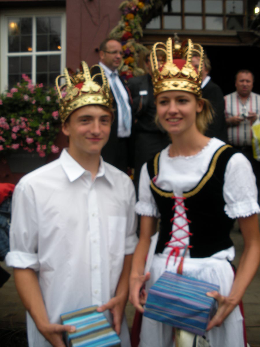 The shepherd king and queen couple at the Shepherd's Run in Markgröningen in 2008