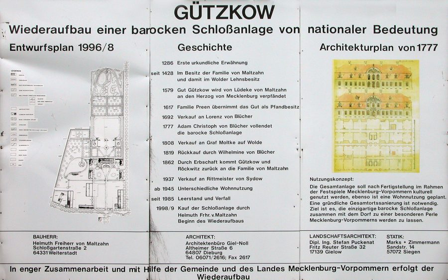 Baroque castle as the manor house of the former estate in Röckwitz
