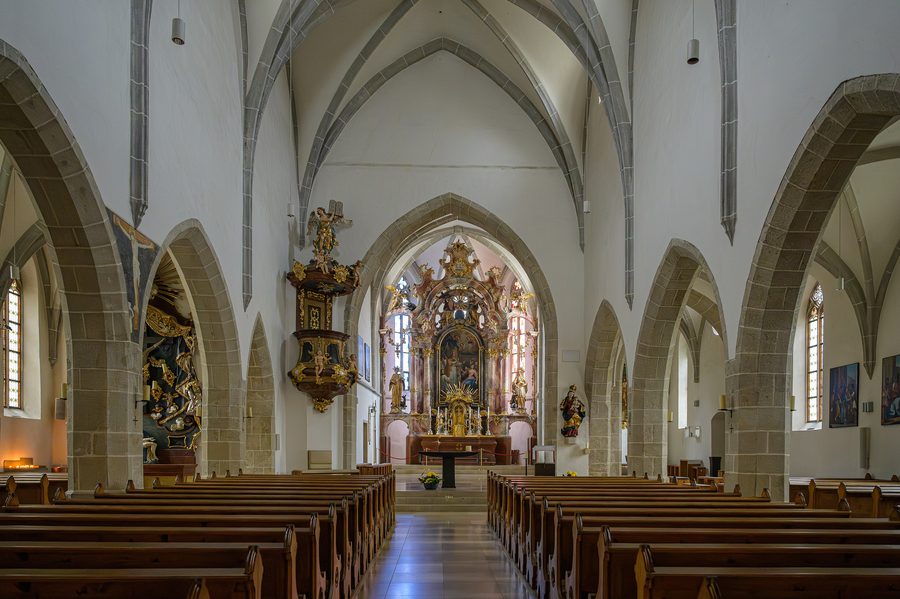Nave of the parish church of Gallneukirchen