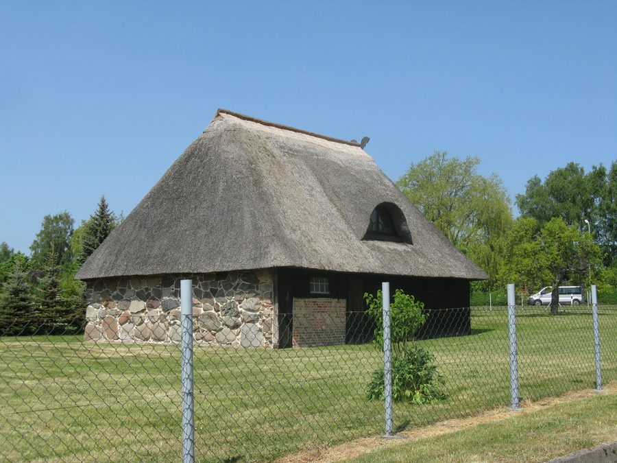 Fieldstone barn in Toddin in the Ludwigslust-Parchim district
