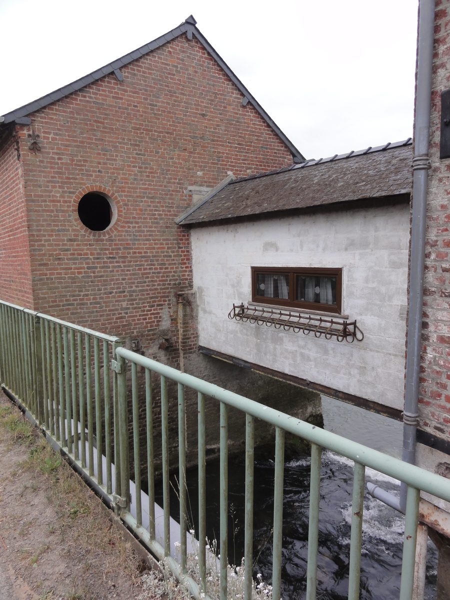Moulin on the Thon, rue Chantraine, in Origny-en-Thiérache