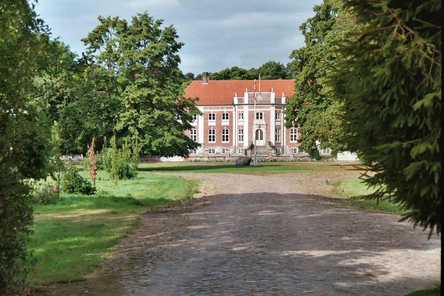Manor house of Gut Rundhof in Stangheck
