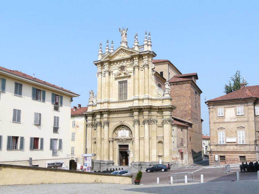 Facade of the church of Sant'Andrea in Bra, Piedmont
