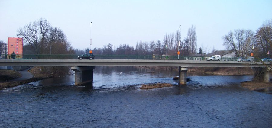 Road bridge over the Eger in Sokolov
