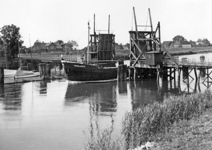 Old drawbridge in Heiligenstedten over the Stör