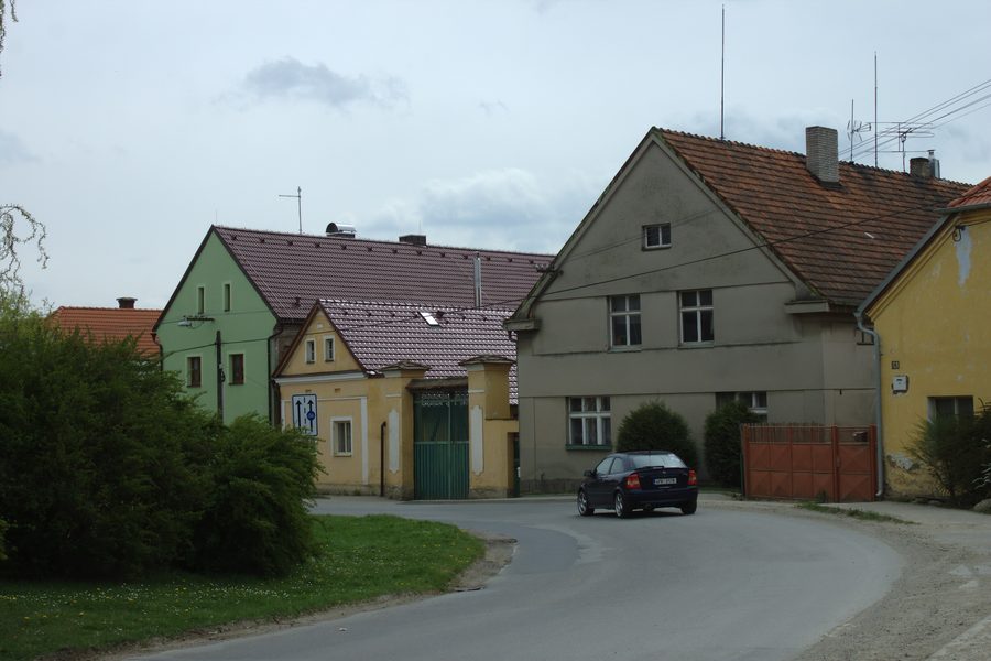 Building on the village square in Chrastavice in the Pilsen Region
