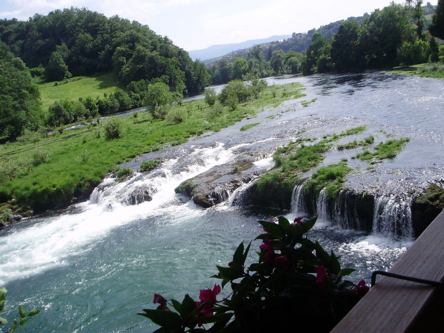 The Una in Bosanska Krupa near the tunnel at Halkići