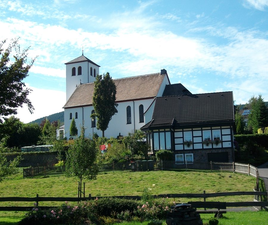 St. Sebastian Church in Niedersalwey, Eslohe