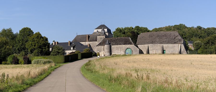 Château-ferme de Roly in the rural surroundings of Philippeville