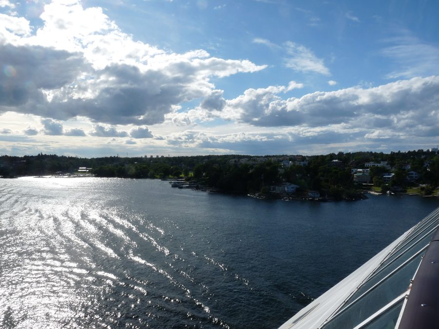 Wooded shoreline of Lidingö in the inner Stockholm archipelago