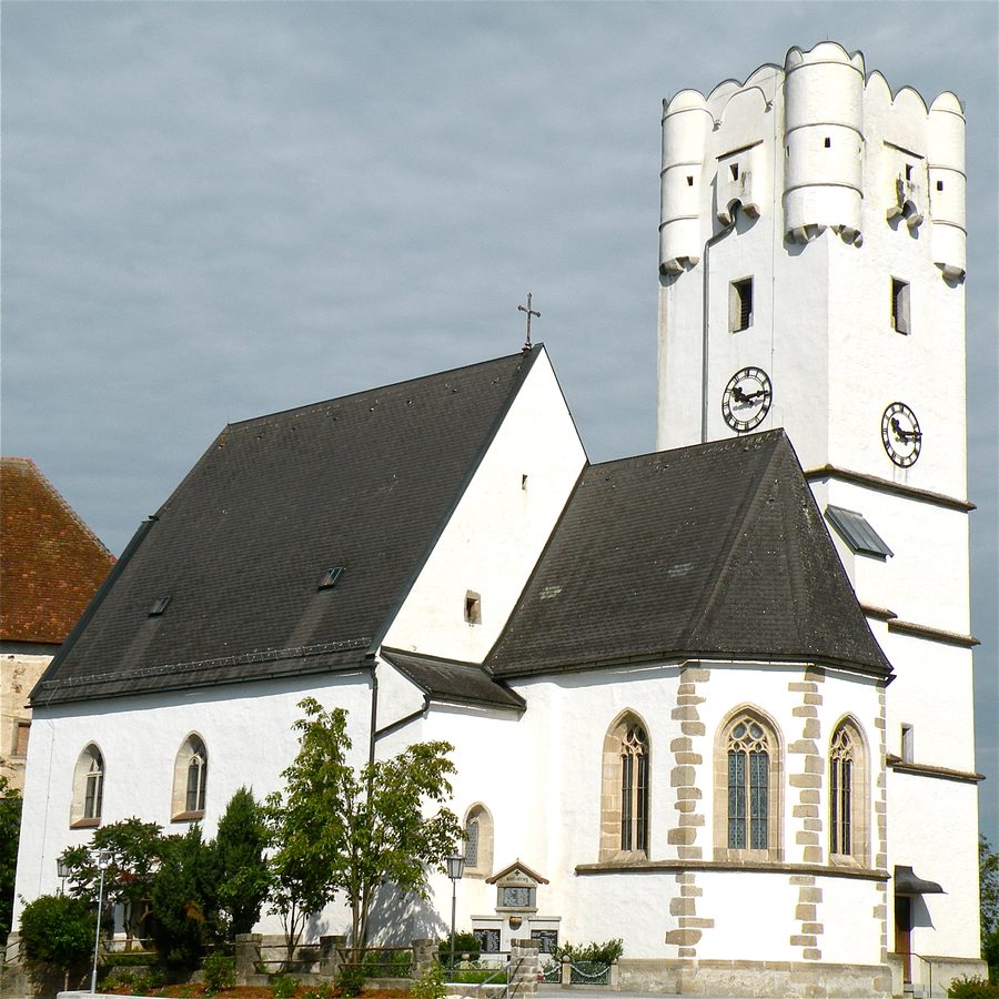 Arbing parish church with medieval defensive tower in the village center