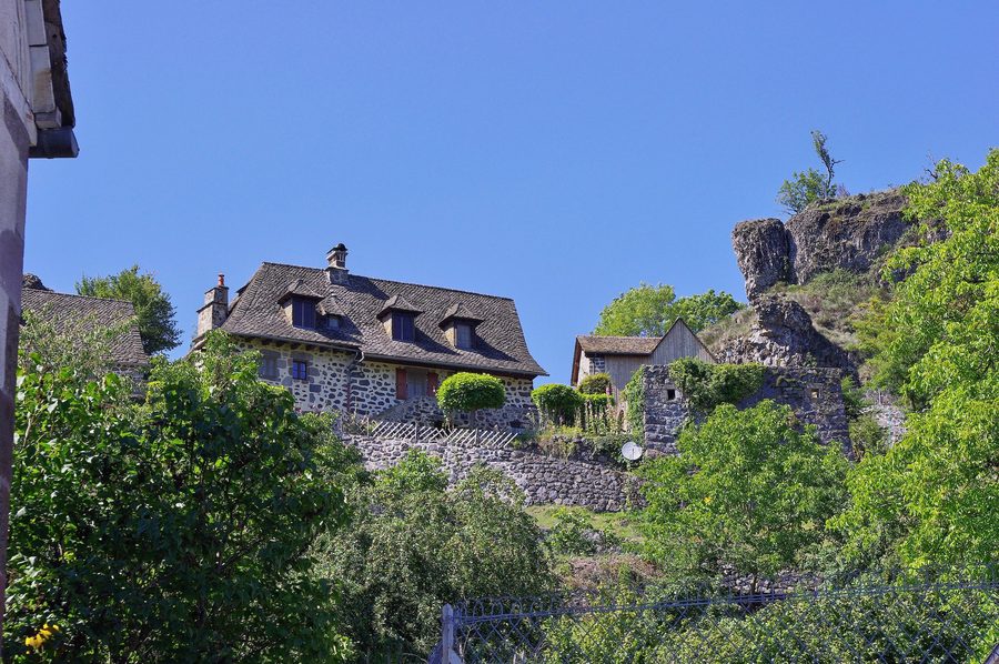 Rocher de Carlat, vestige of a lava flow near the village of Carlat in Cantal