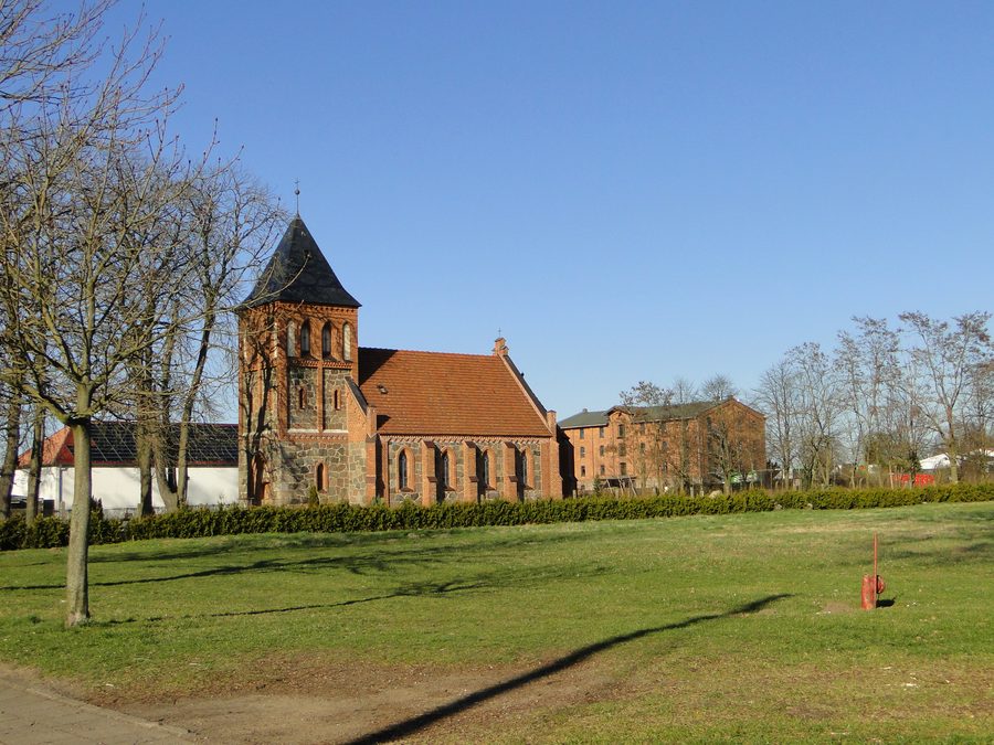 Church and granary in Severin in the Ludwigslust-Parchim district, Mecklenburg-Vorpommern