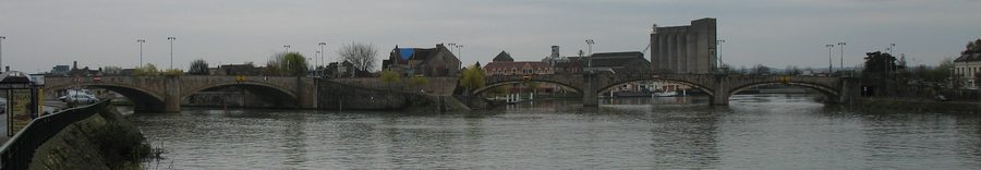 Confluence of the Yonne and the Seine in Montereau-Fault-Yonne