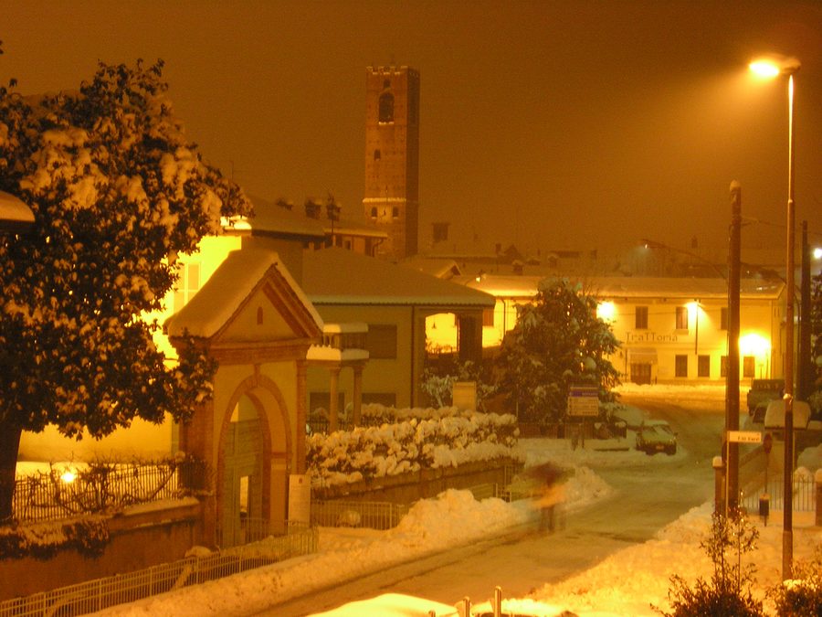 Mozzanica in the province of Bergamo under a blanket of snow