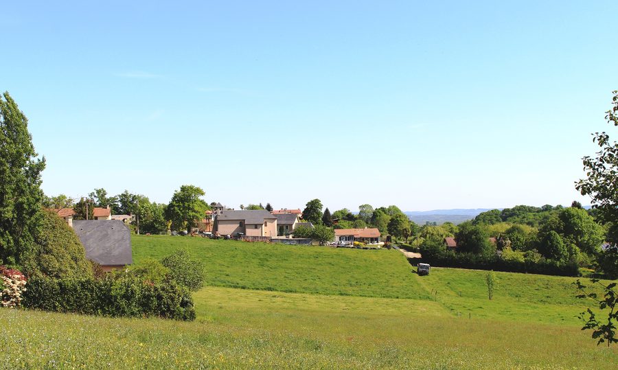 View of Montignac (Hautes-Pyrénées)