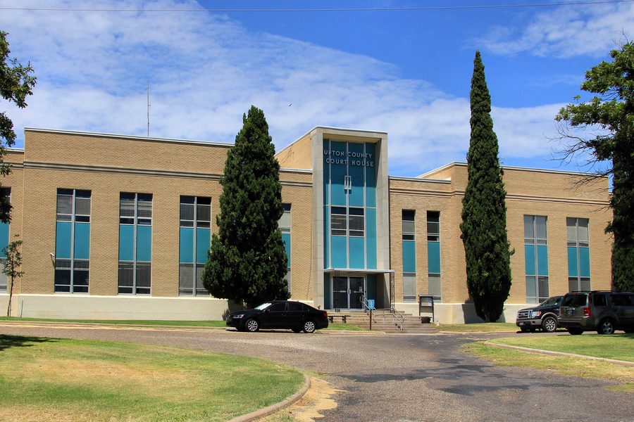Upton County Courthouse in Rankin, Texas