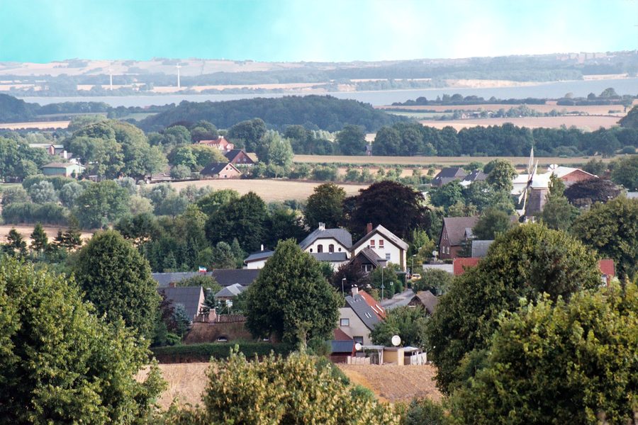 View from the Bismarck Tower over NĂĽbelfeld and the surroundings of Quern