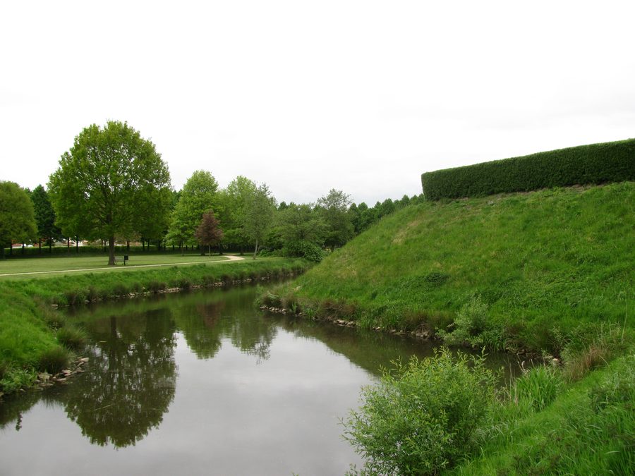 Bastion and moat of the partially reconstructed citadel in Vechta