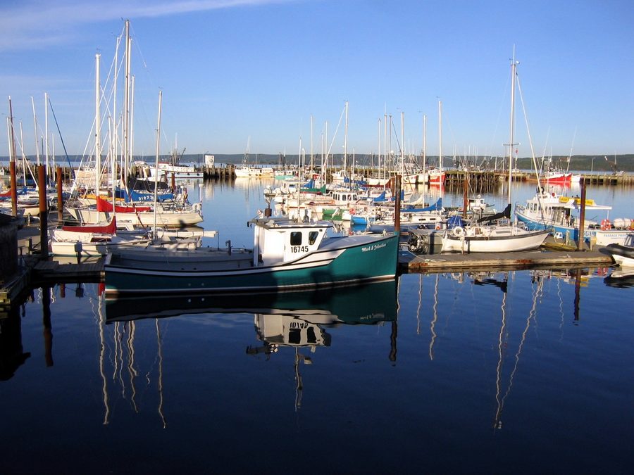 Digby harbor with boats on Annapolis Basin