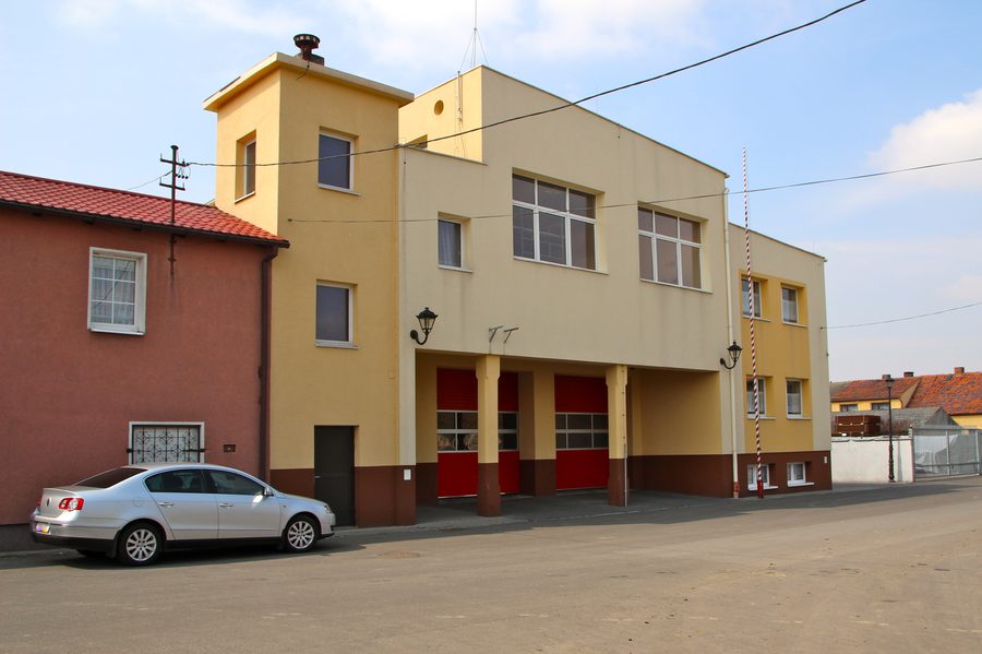 Reńska Wieś, formerly Reinschdorf, in Kędzierzyn-Koźle County