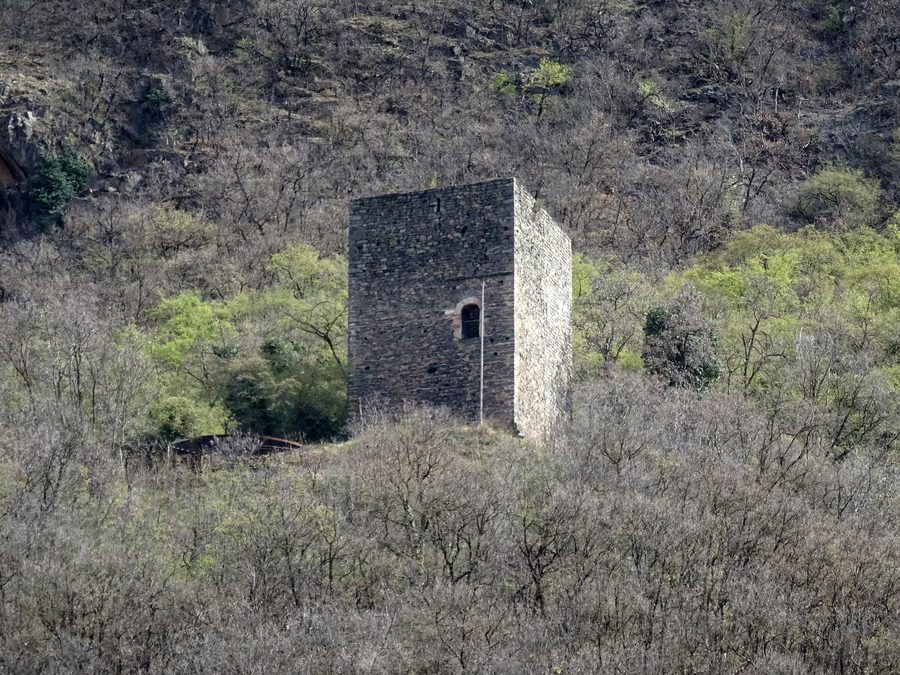 Kröllturm above Gargazon in South Tyrol