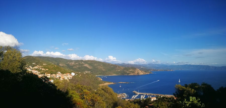 View over the Golfe de Pero on the coast near Cargèse.