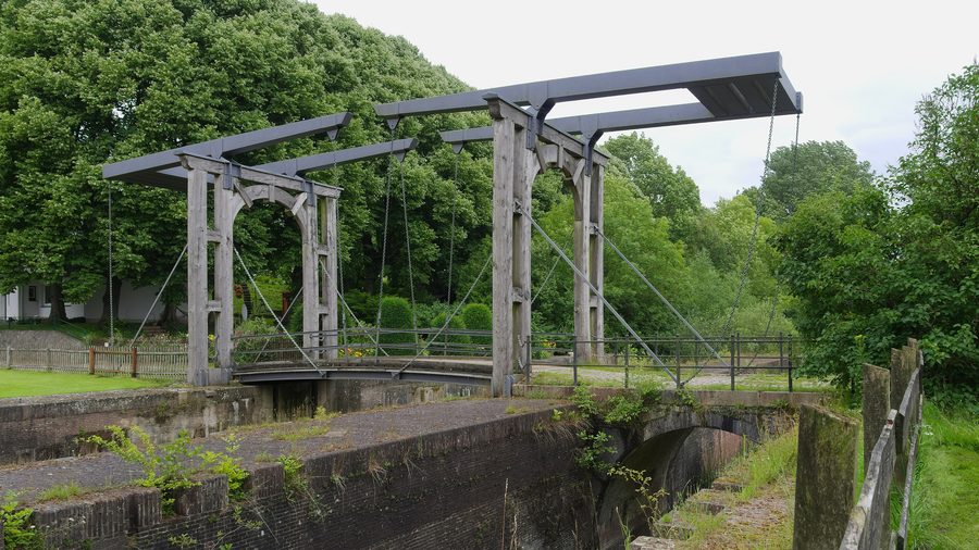 Canal lock at Gut Klein Königsförde in Krummwisch, Schleswig-Holstein