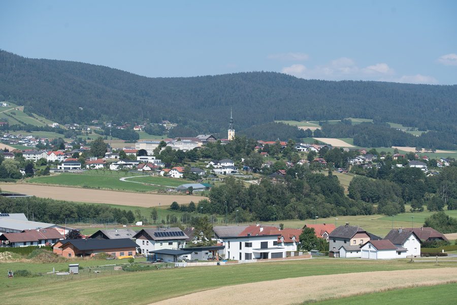 View toward Ulrichsberg and the mouth of the Teichbach into the Große Mühl