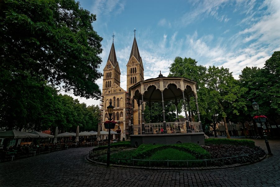 Munsterkerk on Munsterplein in Roermond