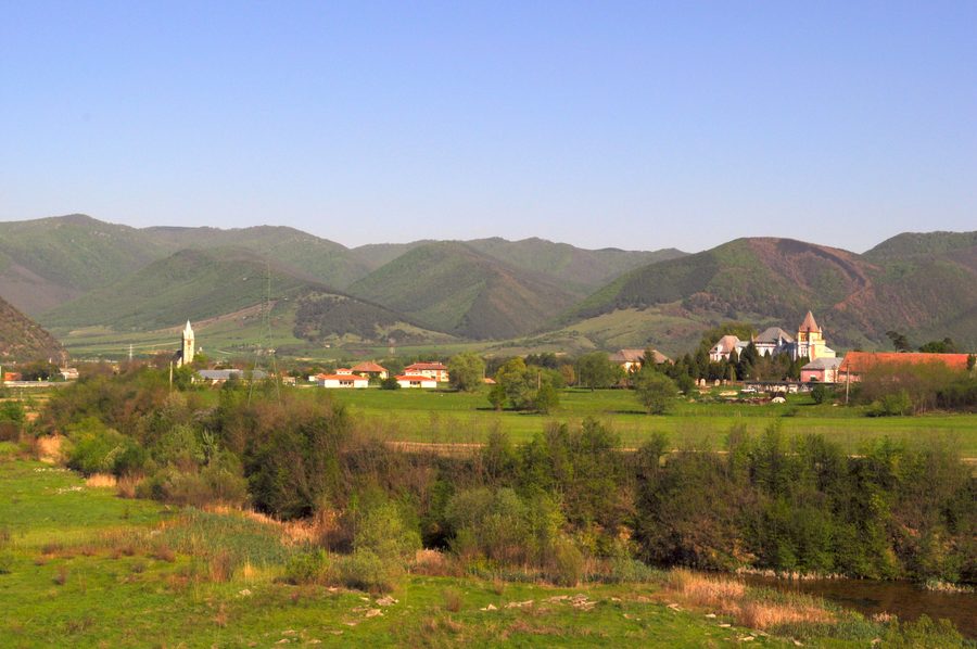 Reformed church of Sântămăria-Orlea with medieval architecture