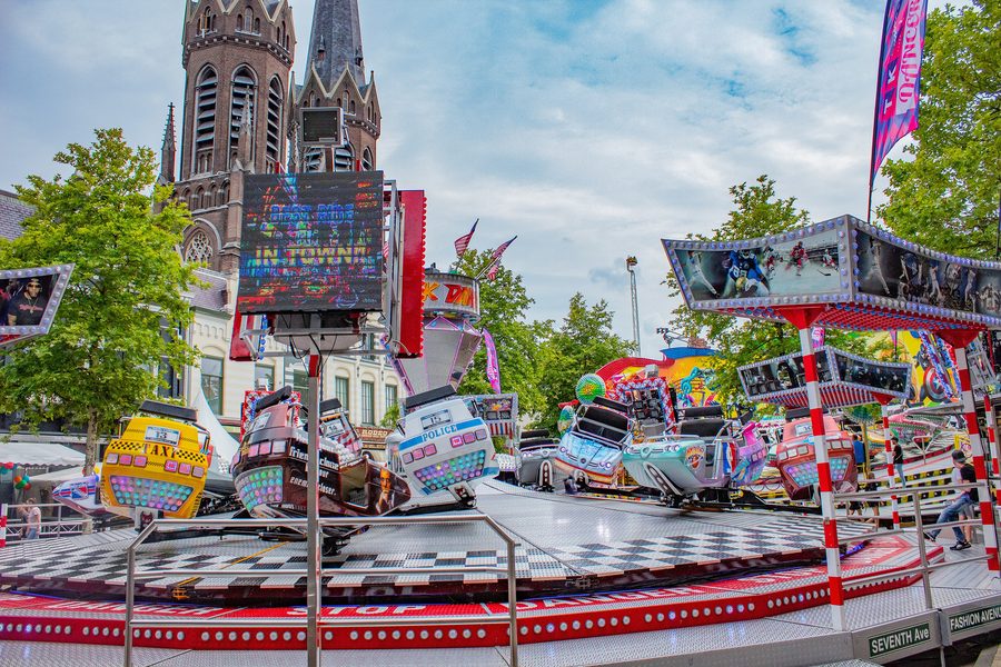 Breakdance ride at the Tilburgse Kermis on the Heuvel