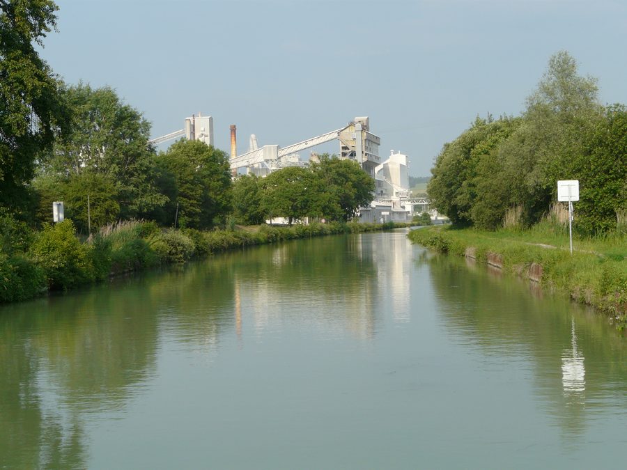 Canal de la Meuse near Sorcy-Saint-Martin with lock and lime kilns in the background