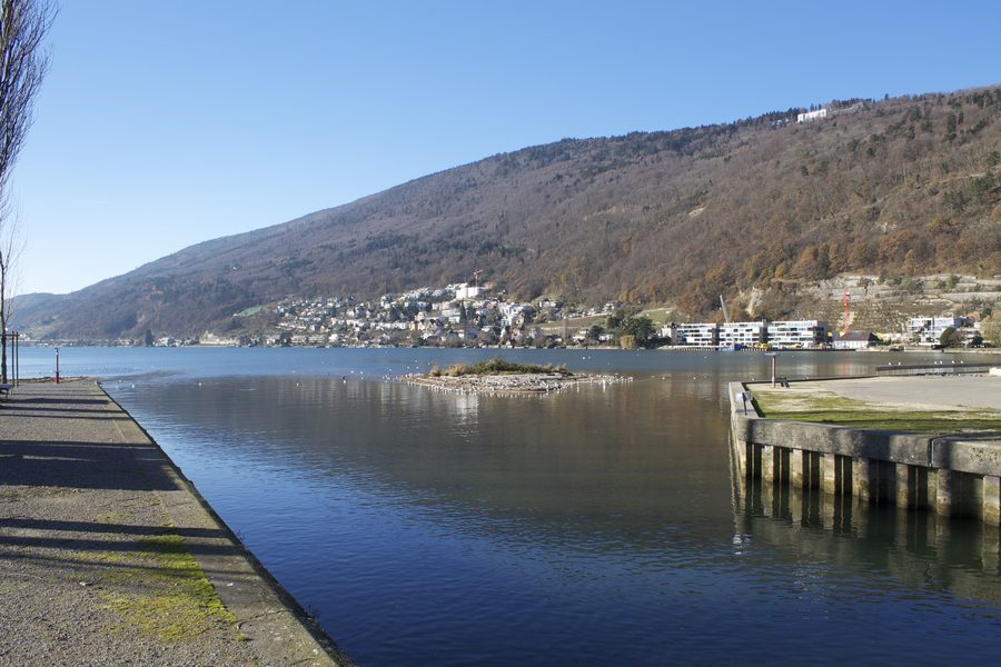 Boat landing stage on Lake Biel in Biel/Bienne.
