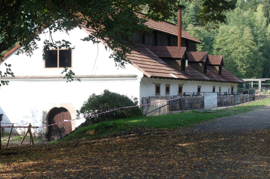 Water hammer in DobÅ™Ãv in the Okres Rokycany district