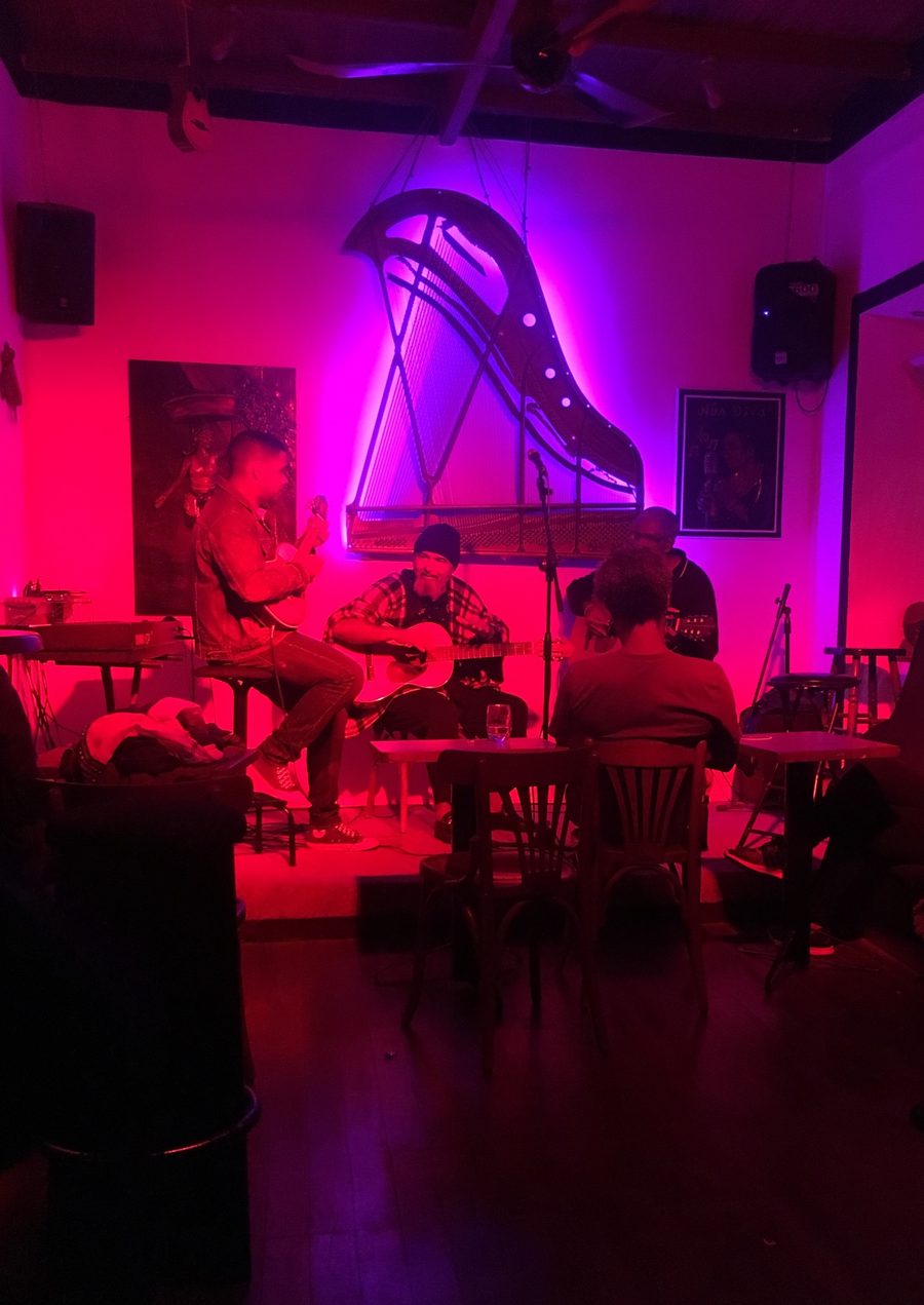 Music scene on São Vicente