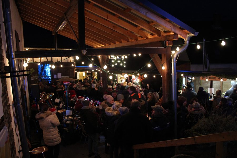 Christmas market at the village museum in Vettelschoß