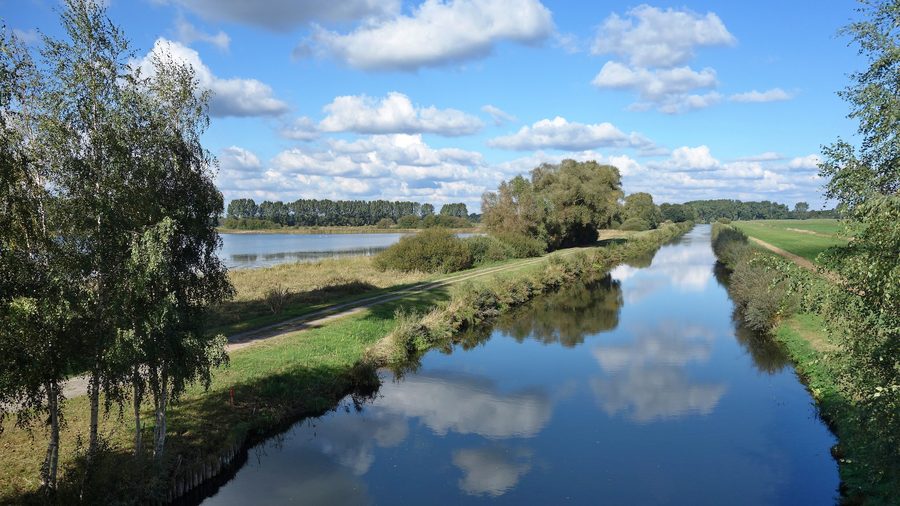 Straightened Elde River and fish ponds in the Fischteiche in der Lewitz nature reserve