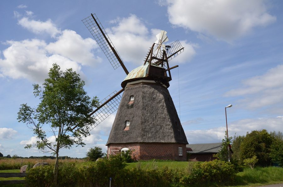 Historic windmill in NĂĽbelfeld