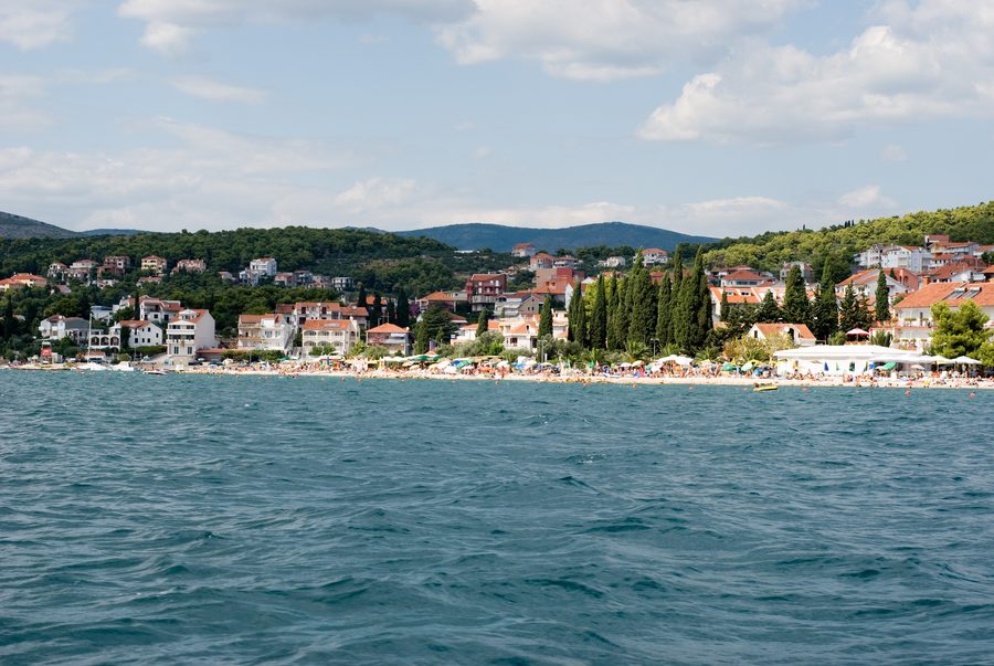 Copacabana Beach, Okrug Gornji, ÄŒiovo Island