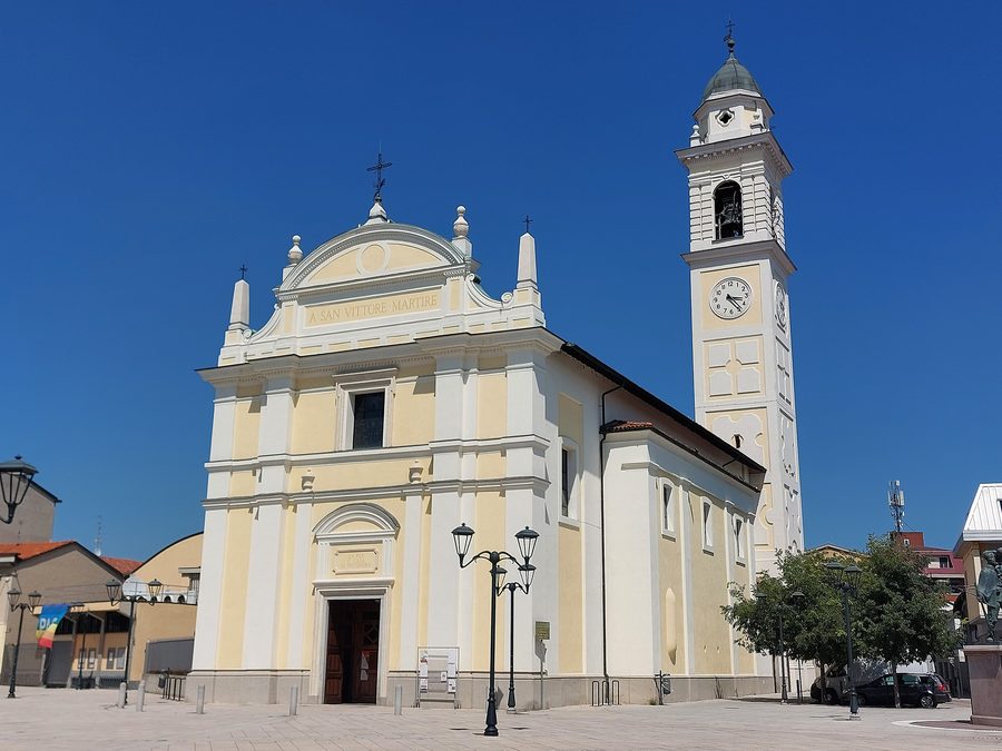 Exterior view of the church San Vittore Martire in Locate di Triulzi