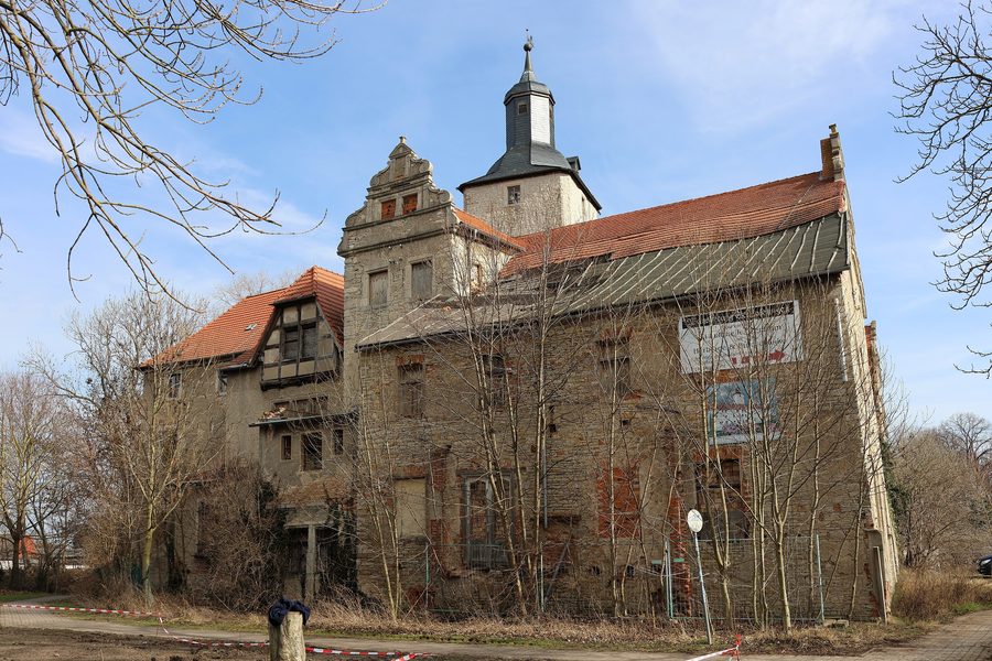 Castle in Schneidlingen, Am Baumgarten, side view
