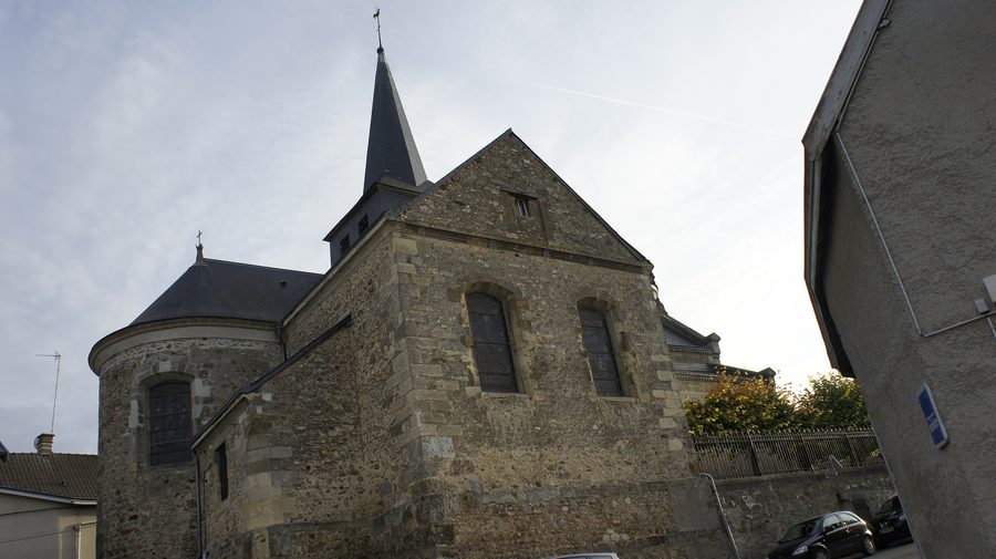 Church of Villers-Marmery seen from the north