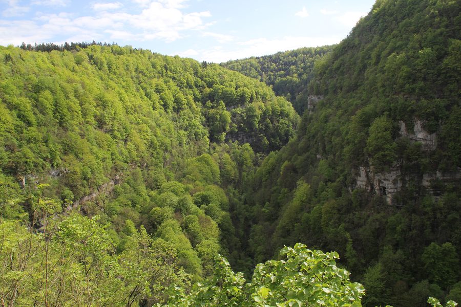 Valley of the Loue near Mouthier-Haute-Pierre, in France