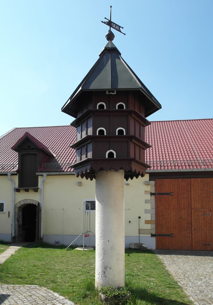 Dovecote from 1830 in the three-sided courtyard Altcoschütz 11 in the historical village center of Dresden-Coschütz