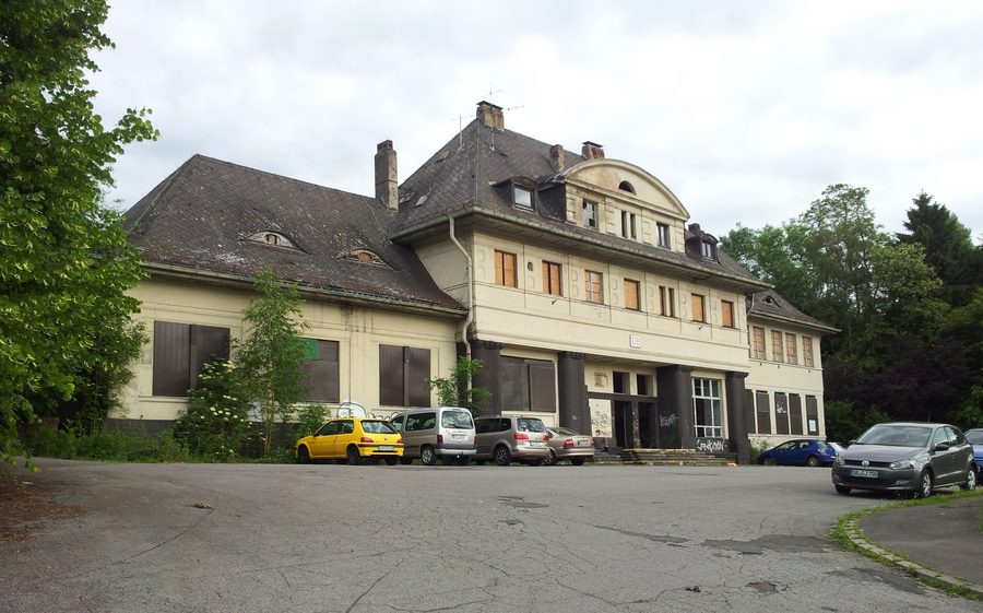 Station building of Friedrichsthal (Saar) station