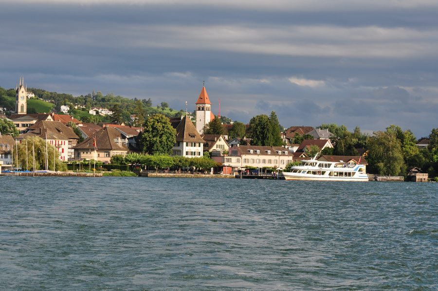 Küsnacht on Lake Zurich, seen from a ZSG steamboat