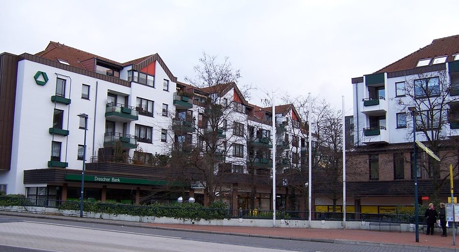Hochdahler Markt with several buildings in Erkrath